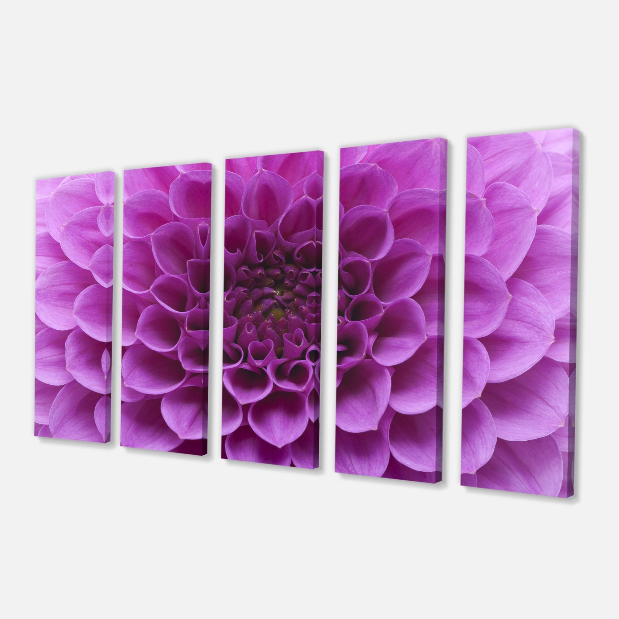 Designart "Large Light Purple Flower and Petals" Modern Floral Canvas